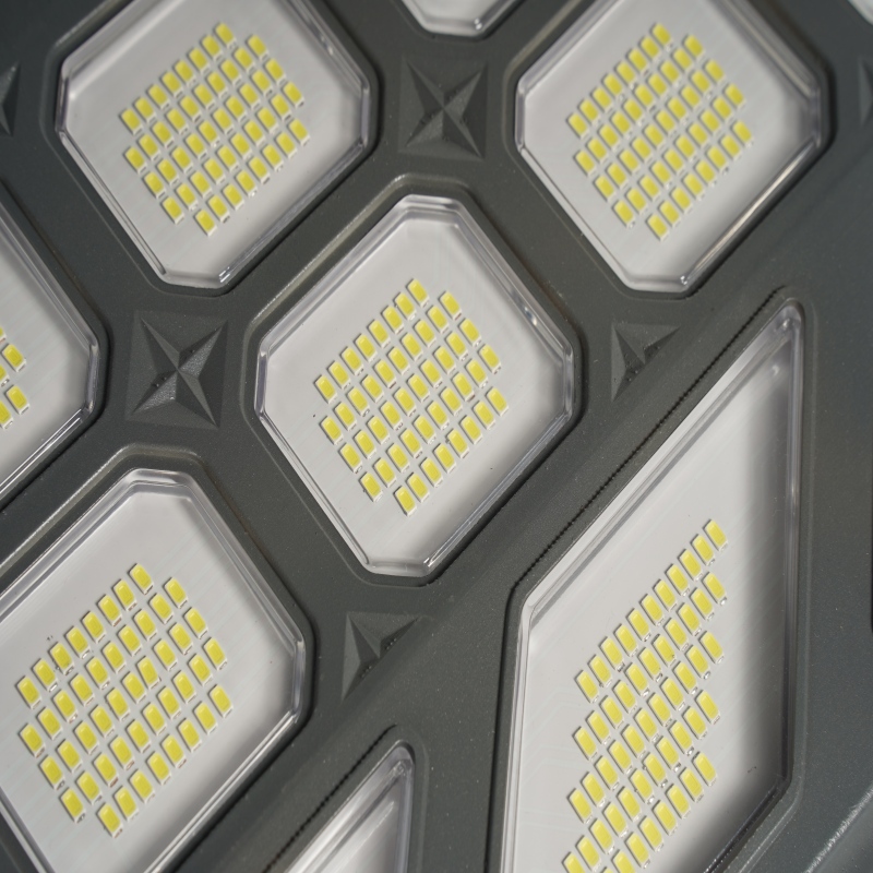 Telescopic All-in-One Solar LED Street Light (Model: SL118) | Outdoor IP65 Solar Lighting - Image 5